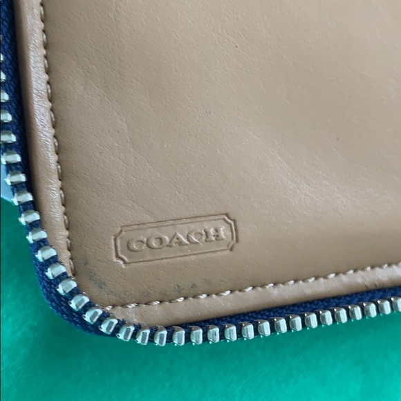 Coach wristlet wallet - Picture 7 of 8